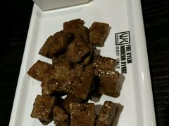 -HIHE Bistro·Oyster Bar(华熙live店)