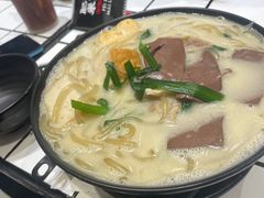 -肥汁米蘭香港米线(长宁来福士店)