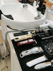 -韦恩先生Barbershop英式男士理发馆
