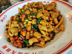 -炉小二铜锅牛蛙•川湘菜(三里屯店)