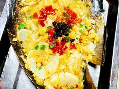 -海盗船. 龙虾烧烤. 酒馆