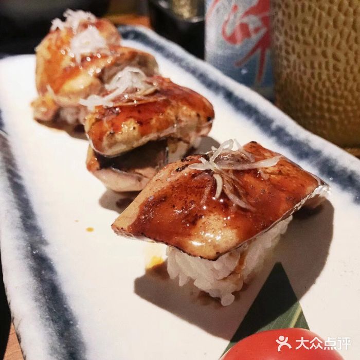魔丼屋(日月光店)鹅肝寿司图片