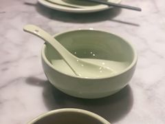 -蝴蝶里·粤菜·点心(滨江龙湖店)