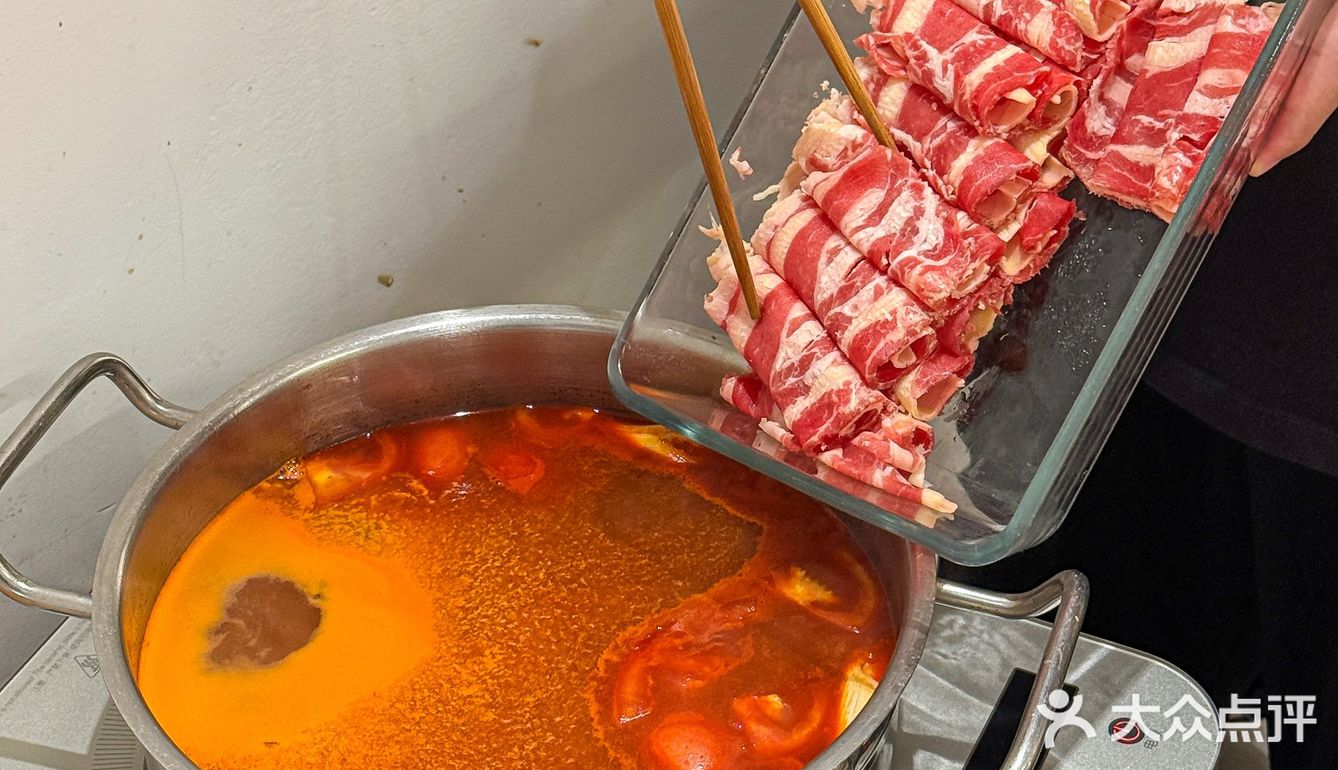 今天吃避风塘牛蛙 一整个外酥里嫩 简直太够味了