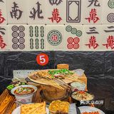 一到饭点就排长队，来武汉不吃这家烧烤等于白来！