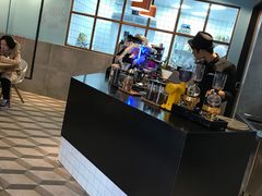 -Dough&Joe团憩(瑞虹天地月亮湾店)