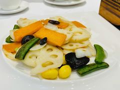 荷塘月色-胜记为食家·创新粤菜(车公庙店)
