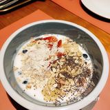 『 Y+PLUS韦铂斯餐吧 』