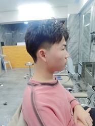 点击看大图 -西克造型美发连锁