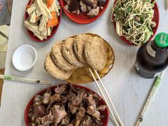 -洪峰浩老北京烧饼夹肉(角门路店)