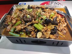 -蛙舍·炭烧牛蛙(东百中心店)