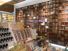 -猫的天空之城概念书店(印象城购物中心店)