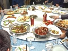 -海派美食·家宴海鲜青岛菜·石锅鲽鱼头(东方城店)