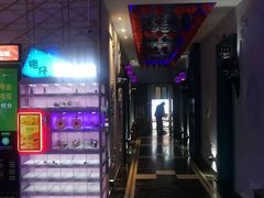 -莹乐迪量贩式KTV(祝桥店)