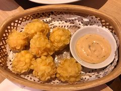 -必胜客(WOW中心城店)