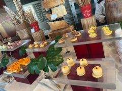 -锦厨国际自助餐厅 · 云端景观 (昆明索菲特大酒店)