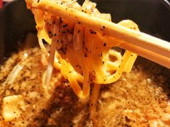 二郎沾面-拉面莊夢語＆中华料理八椿
