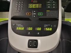 -齐岸健身(花园城店)