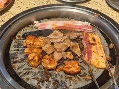 -姜胖胖韩式自助烤肉(光明万达店)