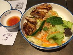 -美奈小馆·越南料理(中航城君尚购物中心店)