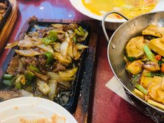 顶级铁板黑椒牛柳-桃子餐厅·天津菜(红星路直营店)