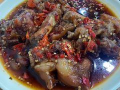 微辣辛辣猪蹄-贤花饭店(城阳店)