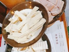 -锅来乐地锅鸡(安亭店)