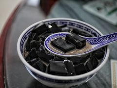 秘制龟苓膏-恒信牛奶甜品(南京总店)