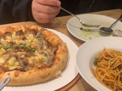 -必胜客(WOW贺州灵峰店)