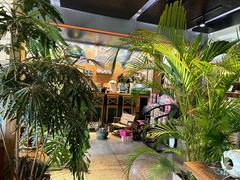 -谷咖啡·鲜花绿植花园餐厅