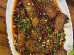 -圣夜东北菜烧烤·夜宵·小龙虾(胥江路店)