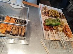 -绿地三只羊羊肉串(万科店)