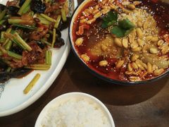 -伊兰麒兰馨园·川菜·清真馆(339电视塔店)