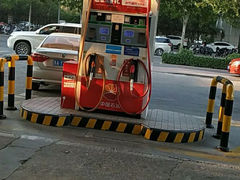 -中国石油济南第七十四加油站
