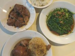 -阿水狮猪脚大王(台中公园店)