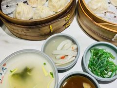 -馋三尺蟹粉小笼(人民广场店)