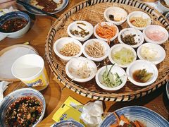 -包整·丝娃娃(一览甲秀楼风景店)