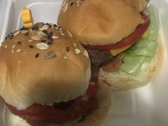 -Thanks美式餐厅(汉堡咖啡店)