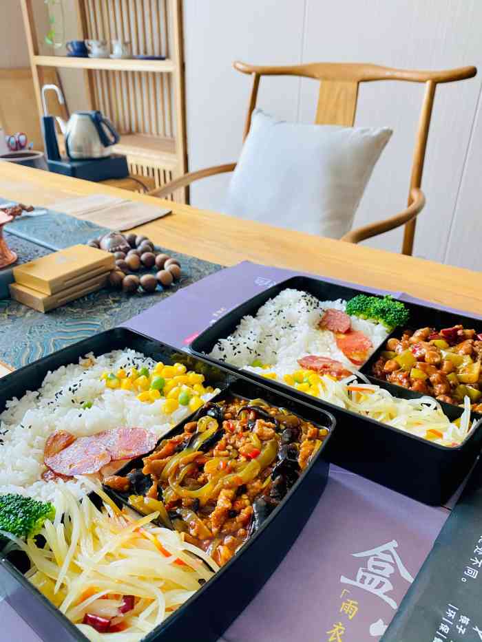 盒悦·高端品质盒饭(雁塔店)-"依旧外卖系列不过他家的盒饭真的还不错