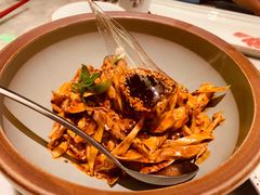 敲糖棒棒鸡-辛香汇·现炒川菜(淮海路百盛店)