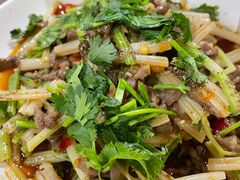 芹菜炒牛肉-临江后街鳝丝(临江店)