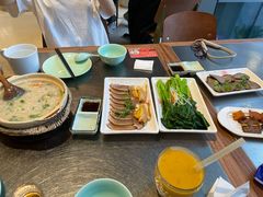 -潮界(LU·ONE凯德晶萃广场店)