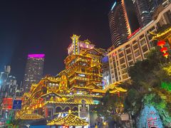 -闲隅江景艺术酒店(解放碑洪崖洞总店)