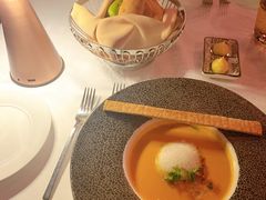 餐前面包-Kathleen's Waitan 凯圣琳江景西餐厅(外滩店)