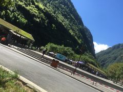 -重庆神龙峡漂流