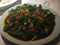 蒜泥秋葵-日丰园海肠水饺·老字号大连海鲜(和平广场店)