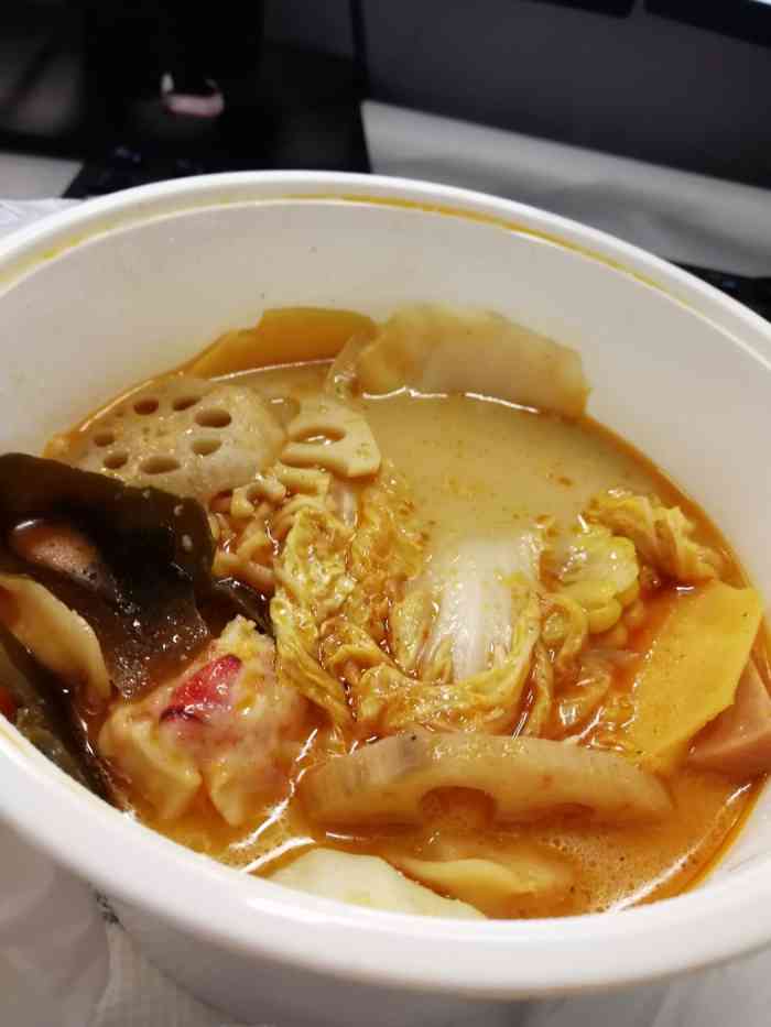 杨国福麻辣烫(浙江南路店)-"一直点的外卖 感觉很干净 味道也好 量也.