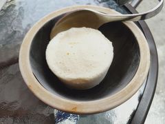 姜撞奶冰淇淋-小粤楼(万辉广场店)