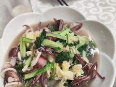 -海岛渔村大酒店(云霄路店)