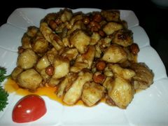 -金牌餐厅·天津菜·八珍豆腐·老爆三(瓷房子店)